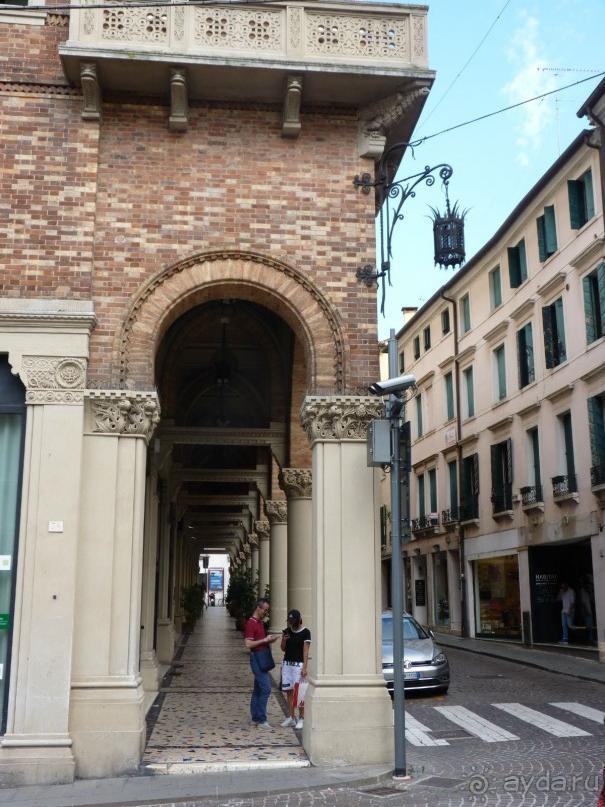 неожиданный Тревизо, называют его маленькой Венецией