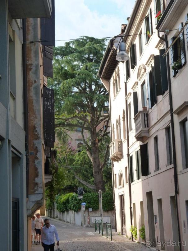 неожиданный Тревизо, называют его маленькой Венецией