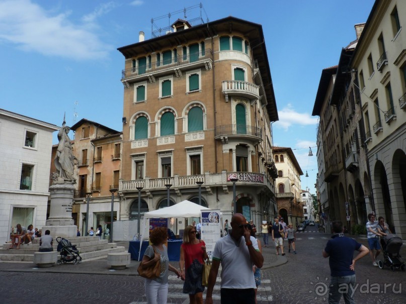 неожиданный Тревизо, называют его маленькой Венецией