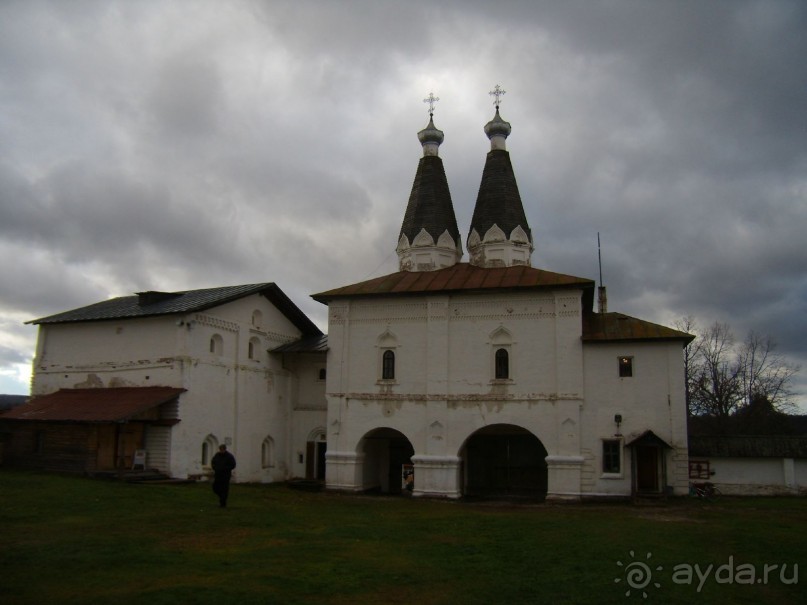 Ферапонтов монастырь, главный вход