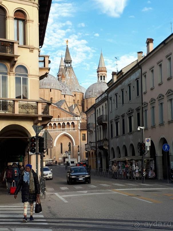 Перед Рождеством отдых на термальном курорте. Прогулка по Падуе. 