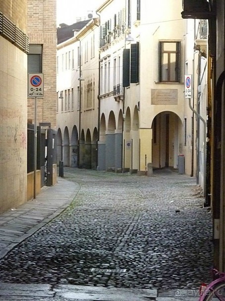 Перед Рождеством отдых на термальном курорте. Прогулка по Падуе. 