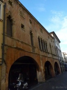 Перед Рождеством отдых на термальном курорте. Прогулка по Падуе. 