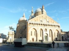 Перед Рождеством отдых на термальном курорте. Прогулка по Падуе. 