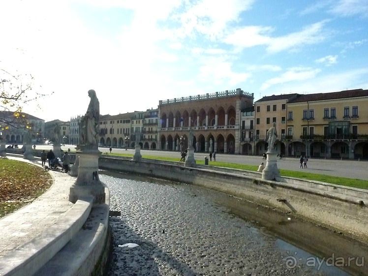 Перед Рождеством отдых на термальном курорте. Прогулка по Падуе. 