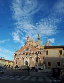 Перед Рождеством отдых на термальном курорте. Прогулка по Падуе. 