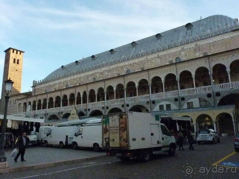 Перед Рождеством отдых на термальном курорте. Прогулка по Падуе. 