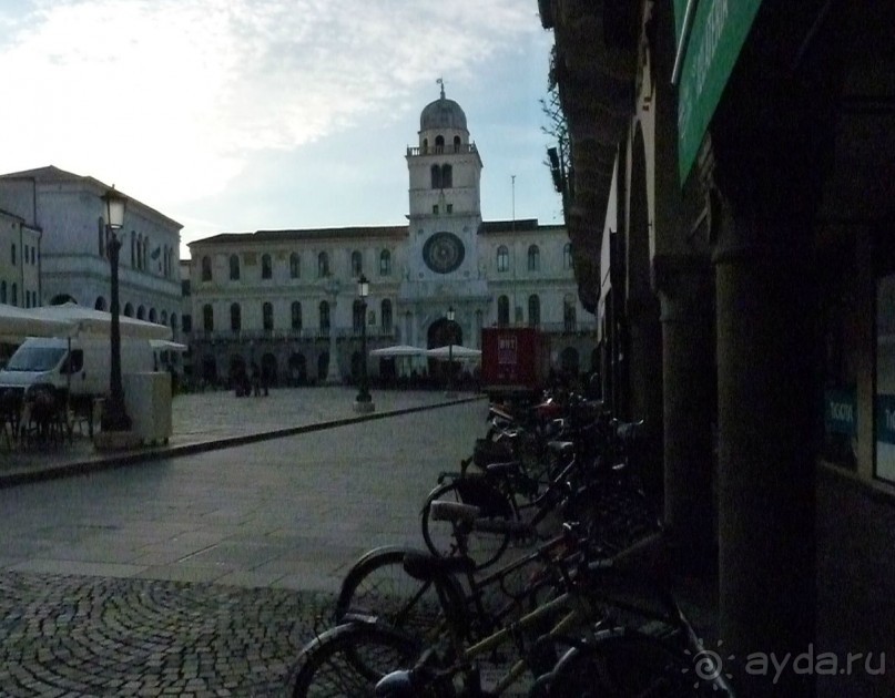 Перед Рождеством отдых на термальном курорте. Прогулка по Падуе. 