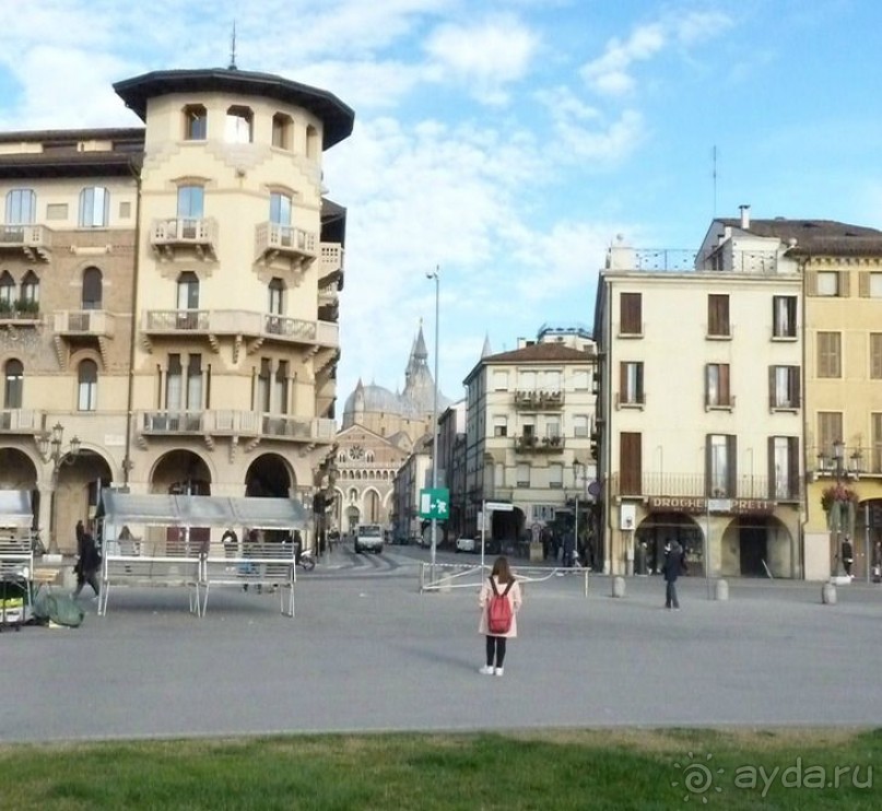 Перед Рождеством отдых на термальном курорте. Прогулка по Падуе. 