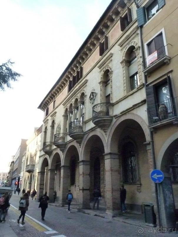 Перед Рождеством отдых на термальном курорте. Прогулка по Падуе. 