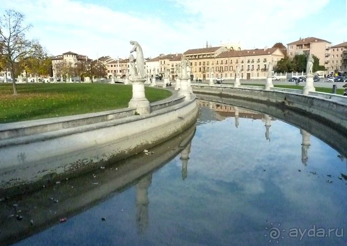 Перед Рождеством отдых на термальном курорте. Прогулка по Падуе. 