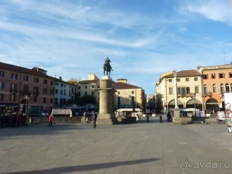 Перед Рождеством отдых на термальном курорте. Прогулка по Падуе. 