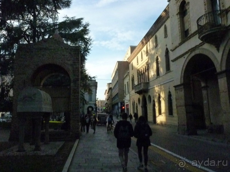 Перед Рождеством отдых на термальном курорте. Прогулка по Падуе. 