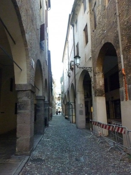 Перед Рождеством отдых на термальном курорте. Прогулка по Падуе. 