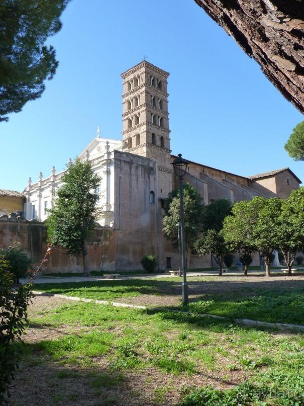 Путешествие перед Рождеством, на поезде из Москвы в Рим и далее с остановками....  четыре дня в Риме