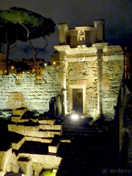 Путешествие перед Рождеством, на поезде из Москвы в Рим и далее с остановками....  четыре дня в Риме