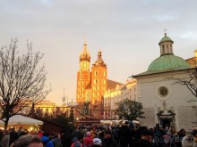 Почему-бы не побывать в Польше?  Рождественская ярмарка в Кракове и отдых в Бескидах.