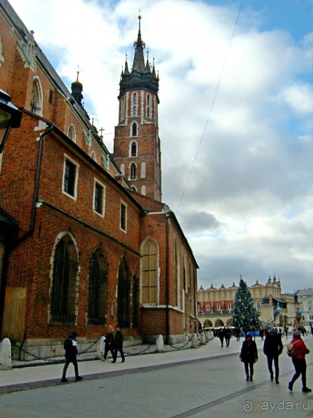 Альбом отзыва "Почему-бы не побывать в Польше?  Рождественская ярмарка в Кракове и отдых в Бескидах."