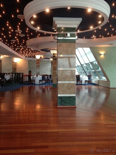 Почему-бы не побывать в Польше?  Рождественская ярмарка в Кракове и отдых в Бескидах.