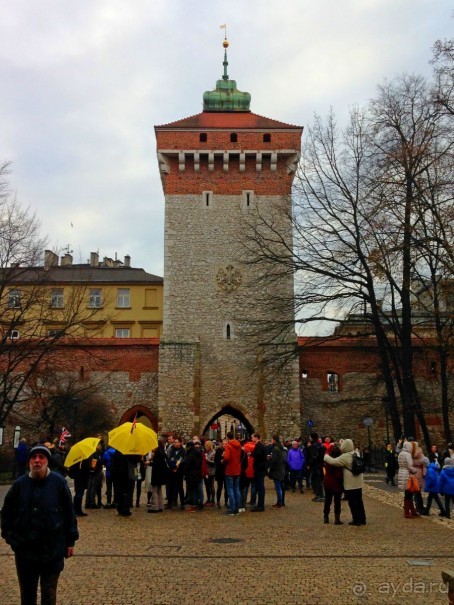 Почему-бы не побывать в Польше?  Рождественская ярмарка в Кракове и отдых в Бескидах.