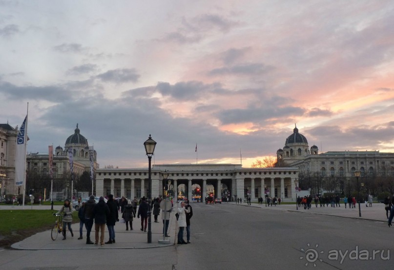Перед Рождеством на поезде из Москвы...а напоследок Вена Часть 8.
