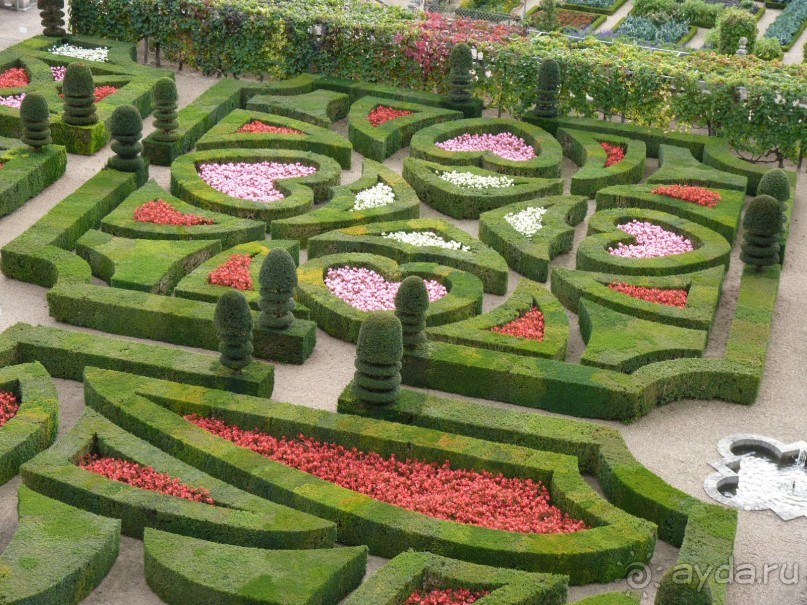 По садам и замкам большой компанией или какими могут быть парки