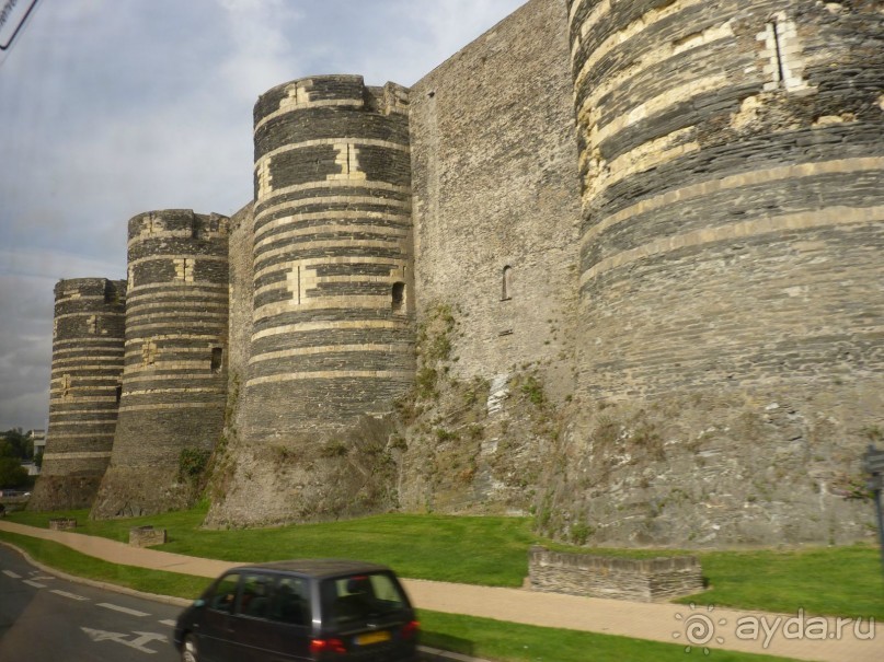 По садам и замкам большой компанией или какими могут быть парки