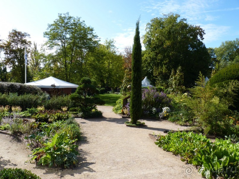По садам и замкам большой компанией или какими могут быть парки