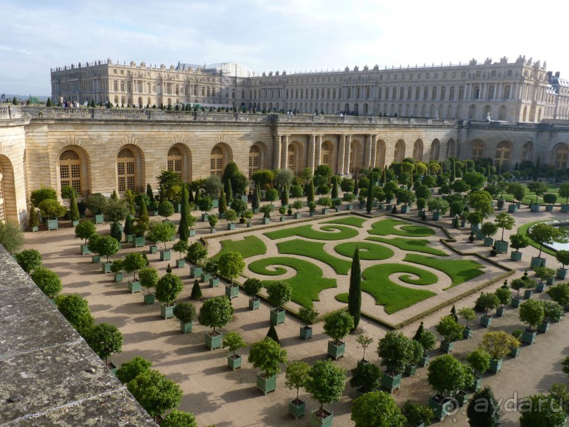 По садам и замкам большой компанией или какими могут быть парки