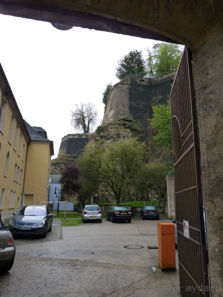 По Садам и Замкам большой компанией