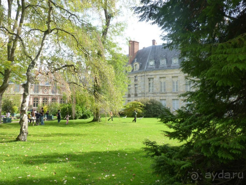 По Садам и Замкам большой компанией