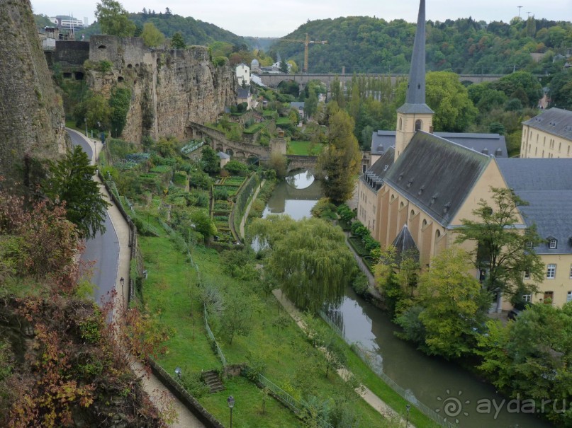 По Садам и Замкам большой компанией