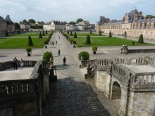 По Садам и Замкам большой компанией