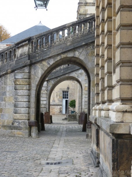 По Садам и Замкам большой компанией