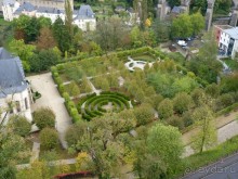 По Садам и Замкам большой компанией