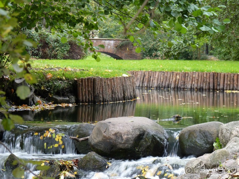 По Садам и Замкам большой компанией