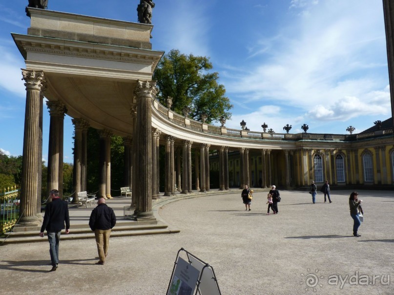 По Садам и Замкам большой компанией