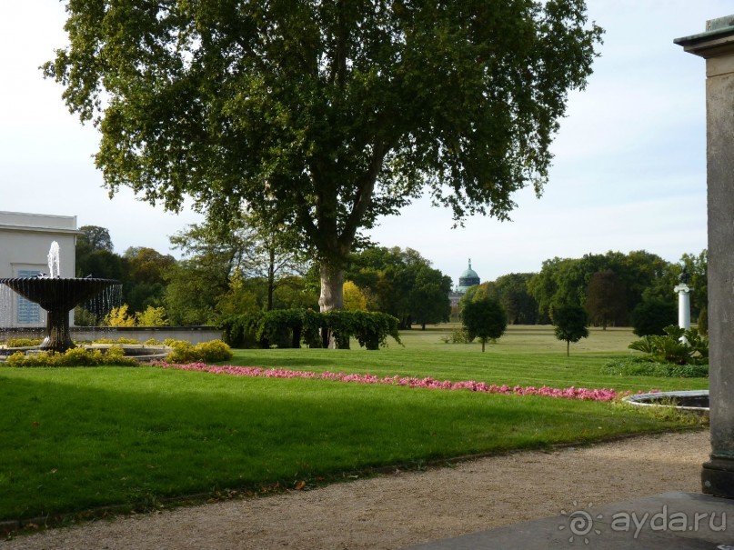 По Садам и Замкам большой компанией