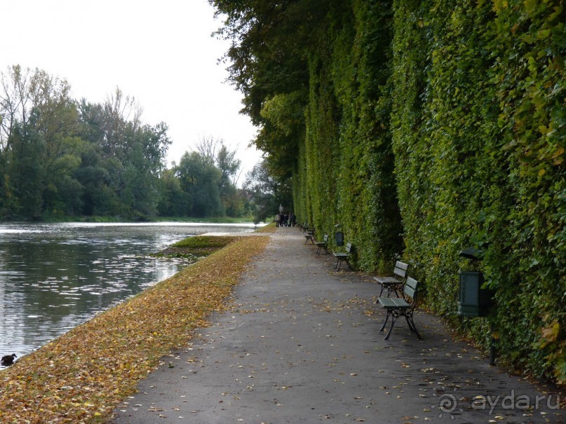По Садам и Замкам большой компанией