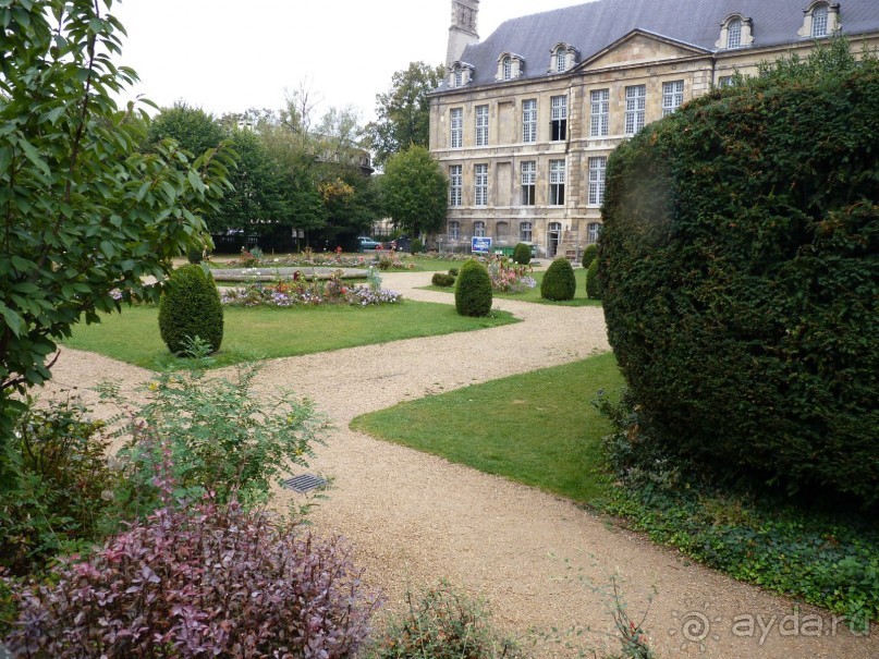 По Садам и Замкам большой компанией