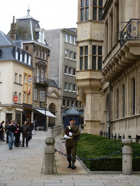 По Садам и Замкам большой компанией