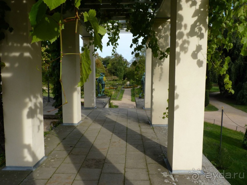 По Садам и Замкам большой компанией