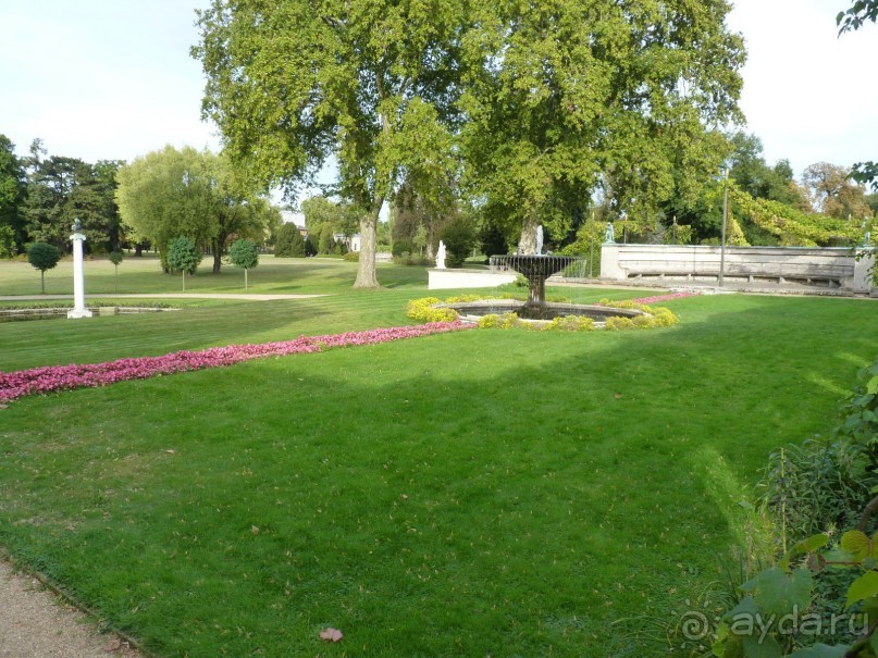 По Садам и Замкам большой компанией