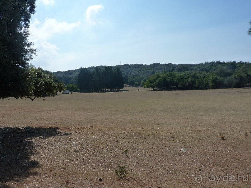 Бриуны! А что это за штучка....