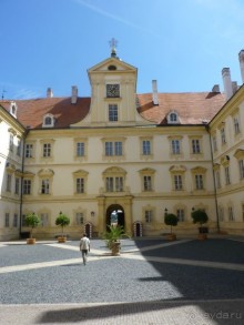 Начало. Восточная Чехия — проездом из Польши в Австрию; всегда есть что посмотреть.