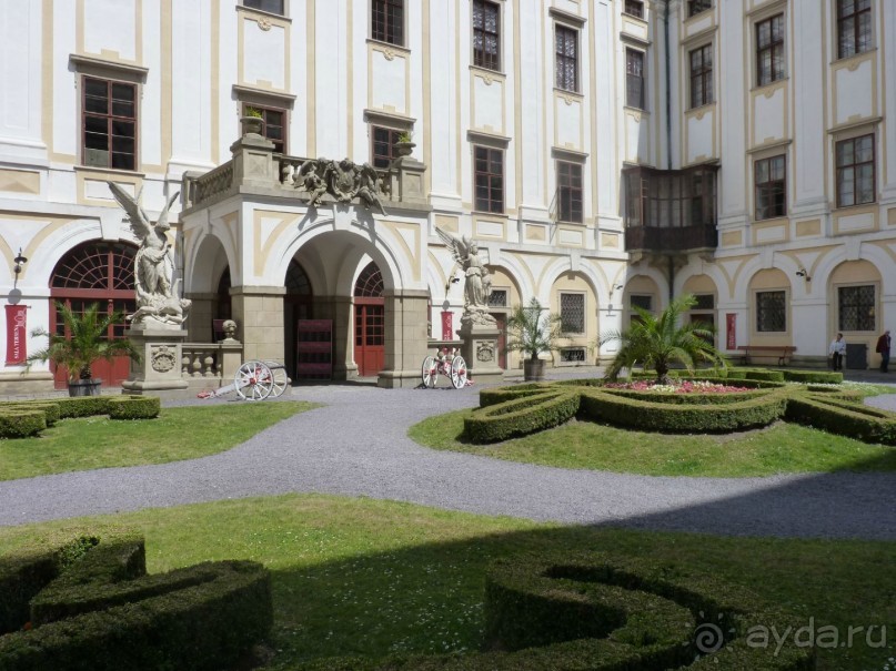 Начало. Восточная Чехия — проездом из Польши в Австрию; всегда есть что посмотреть.