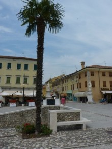 Идеальный город ждет туристов. Palmanova