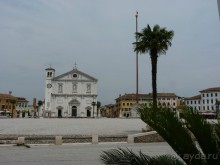 Идеальный город ждет туристов. Palmanova