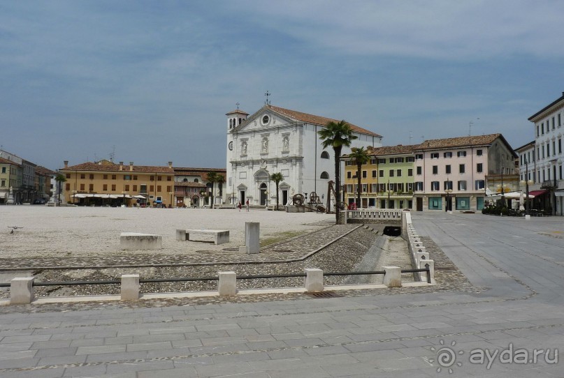 Идеальный город ждет туристов. Palmanova