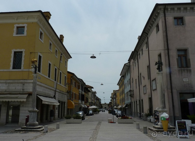 Идеальный город ждет туристов. Palmanova